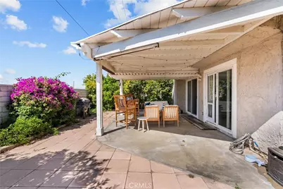 23121 Yvette Lane, Valencia, CA 91355 - Photo 38