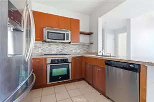 250 N First Street, Burbank, CA 91502 - Photo 8