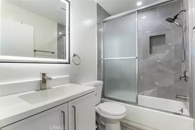 8746 8744 Ruffner Avenue, Northridge, CA 91343 - Photo 36