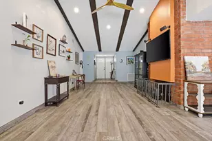 29223 Flowerpark Dr, Canyon Country, CA 91387 - Photo 4