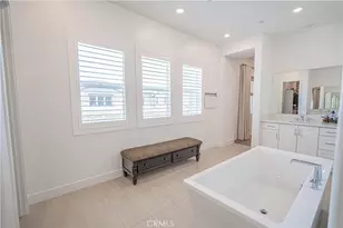29768 Camino la Perdiz, Valencia, CA 91354 - Photo 30
