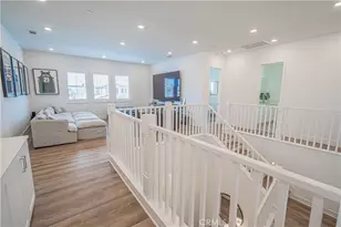 29768 Camino la Perdiz, Valencia, CA 91354 - Photo 22