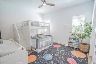 29768 Camino la Perdiz, Valencia, CA 91354 - Photo 36