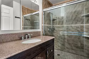 18347 Saticoy St, Reseda, CA 91335 - Photo 20