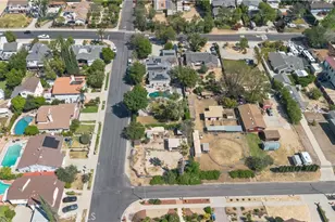 10457 Variel Ave, Chatsworth, CA 91311 - Photo 4