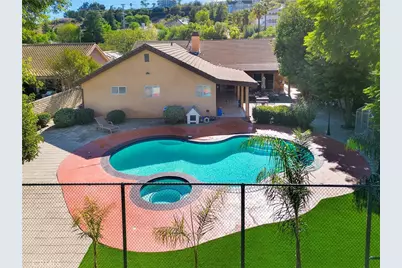 22329 Plummer St, Chatsworth, CA 91311 - Photo 8