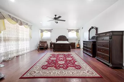 22329 Plummer St, Chatsworth, CA 91311 - Photo 42