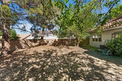 2529 W Avenue K9, Lancaster, CA 93536 - Photo 36