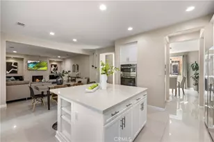 28613 Stonegate Ct, Valencia, CA 91354 - Photo 14