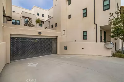 1530 E Thompson Boulevard, Ventura, CA 93001 - Photo 38