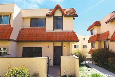 27623 Nugget Dr #4 Drive #4, Canyon Country, CA 91387 - Photo 1