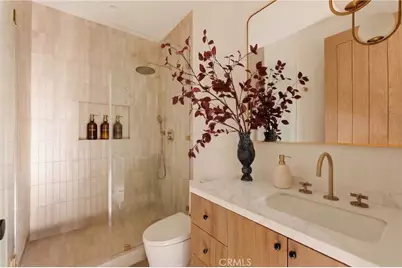 17852 Saticoy Street, Reseda, CA 91335 - Photo 22