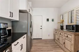 4827 Matteo, Oak Park, CA 91377 - Photo 10