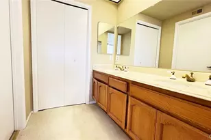 19564 Eagle Ridge, Porter Ranch, CA 91326 - Photo 18