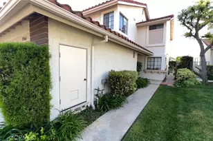 19564 Eagle Ridge, Porter Ranch, CA 91326 - Photo 2