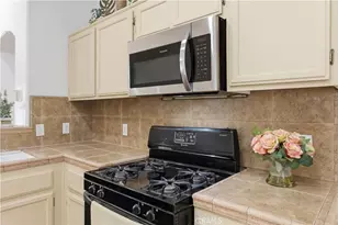 8201 Capitan, Bakersfield, CA 93313 - Photo 12