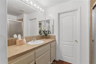 8201 Capitan, Bakersfield, CA 93313 - Photo 30