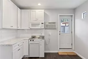 16762 Otsego St, Encino, CA 91436 - Photo 56
