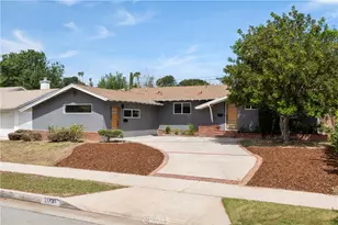21731 Bryant, Canoga Park, CA 91304 - Photo 4