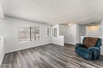 39004 164th, Palmdale, CA 93591 - Photo 8