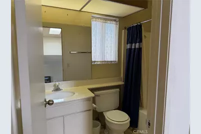 22636 Cardiff, Saugus, CA 91350 - Photo 24