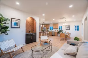 6325 Long St, Los Angeles, CA 90043 - Photo 4