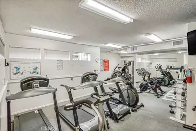 5216 Yarmouth #107, Encino, CA 91316 - Photo 28