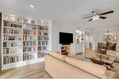 5216 Yarmouth #107, Encino, CA 91316 - Photo 8