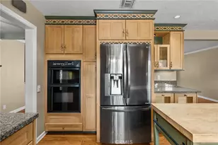 9819 Nestle Ave, Northridge, CA 91325 - Photo 10