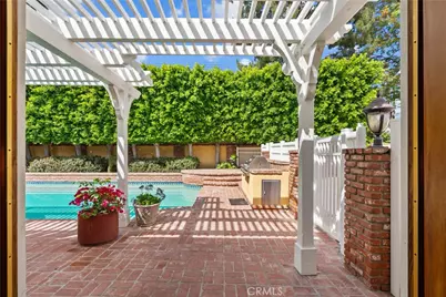 9819 Nestle, Northridge, CA 91325 - Photo 34