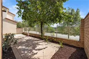 28907 Mirada Circulo, Valencia, CA 91354 - Photo 28
