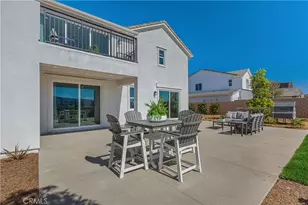 28516 Wildflower Ter, Castaic, CA 91384 - Photo 2