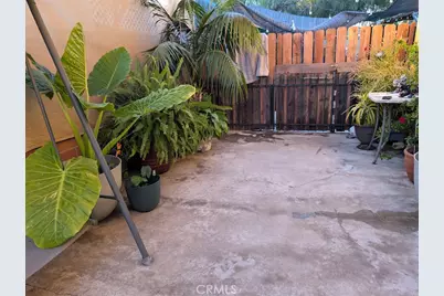 13107 Del Sur, San Fernando, CA 91340 - Photo 2