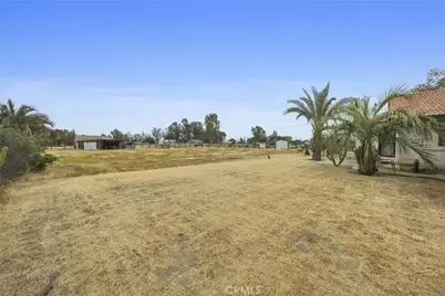 5504 E White Lane, Bakersfield, CA 93307 - Photo 36