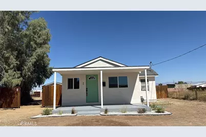 716 W Church Avenue, Ridgecrest, CA 93555 - Photo 2