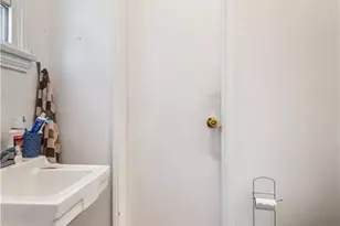 3786 Dublin, Los Angeles, CA 90018 - Photo 16