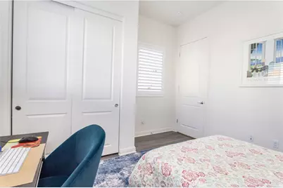 20742 Pine Cone Circle, Porter Ranch, CA 91326 - Photo 14