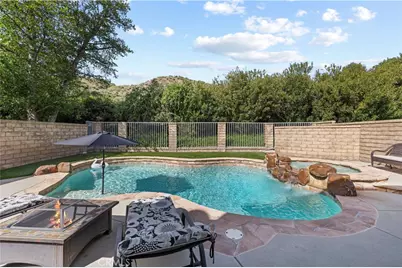 28245 Stonington, Saugus, CA 91350 - Photo 58