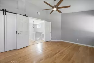 28245 Stonington, Saugus, CA 91350 - Photo 42