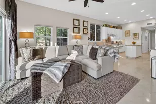 22535 Blueridge Ct, Calabasas, CA 91302 - Photo 6