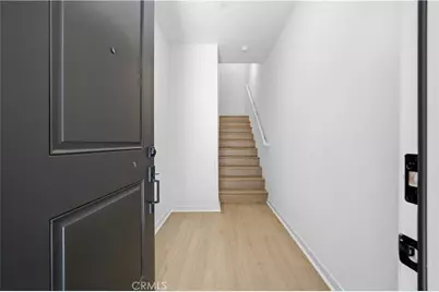 9425 N Sepulveda Blvd. #3, North Hills, CA 91343 - Photo 2