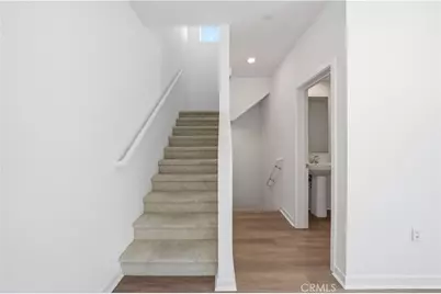 9427 N Sepulveda Blvd. #5, North Hills, CA 91343 - Photo 16