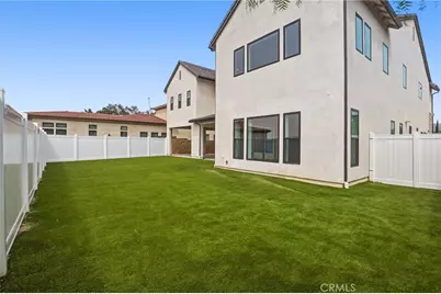 10542 Wood Briar Court, Chatsworth, CA 91311 - Photo 40
