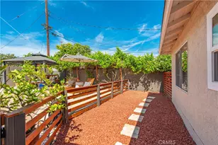 2041 Lupin St, Simi Valley, CA 93065 - Photo 28