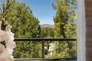 23202 Aetna St, Woodland Hills, CA 91367 - Photo 28