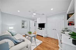 22907 Leonora, Woodland Hills, CA 91367 - Photo 18