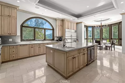 1210 Chantilly, Los Angeles, CA 90077 - Photo 8