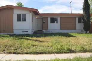 724 W Ave H-10, Lancaster, CA 93534 - Photo 2