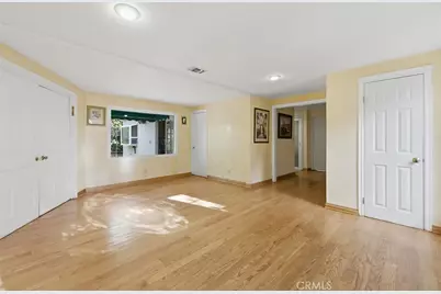 5220 Collier Place, Woodland Hills, CA 91364 - Photo 46