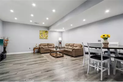 8055 Natick Avenue, Panorama City, CA 91402 - Photo 10